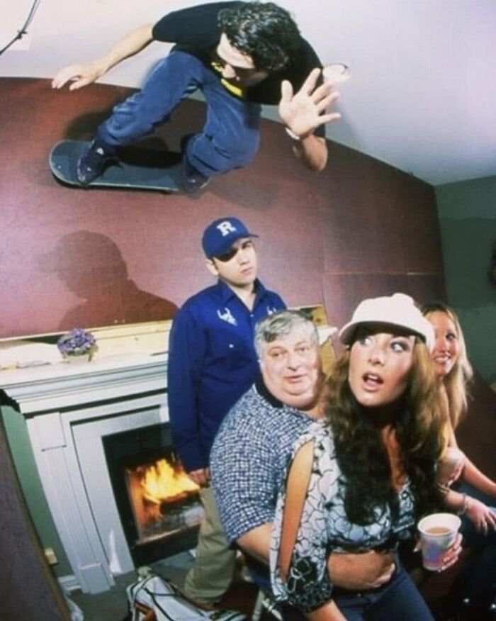54 Pics From The Weird Side Of The Internet (New Pics)