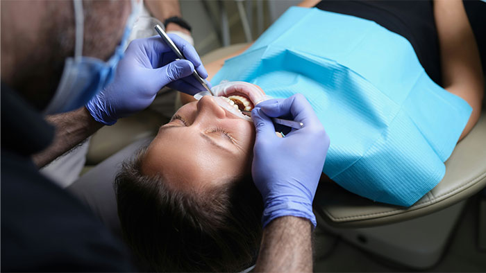 59 Bone-Chilling And Hilarious Stories From People Who Shouldn’t Have Woken Up During Surgery