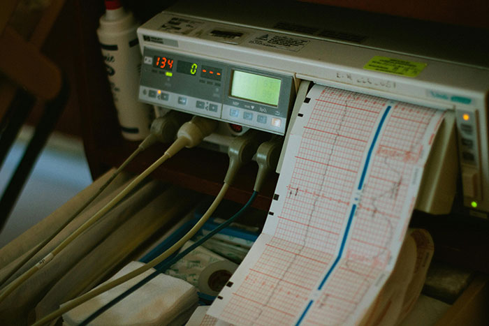 47 Times People Came Into The Hospital For Something Small But Needed Surgery Instead