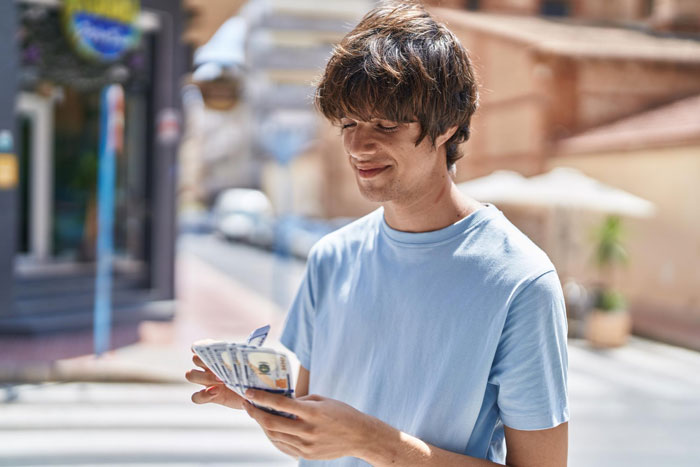 20YO Keeps Mooching Off Parents, They Finally Kick Him Out After He Steals $3K From Them