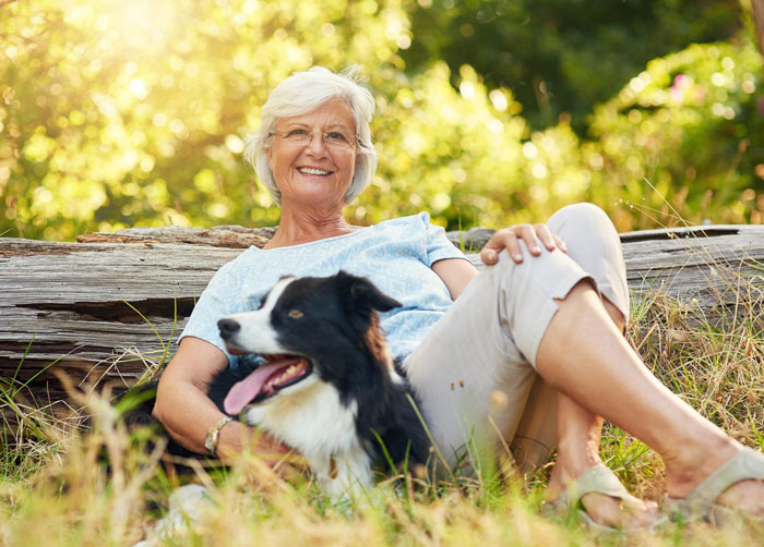 Elderly Lady Allegedly Plans To Steal Neighbor’s Doggo For Her Friend’s Daughter, Owner In Shock