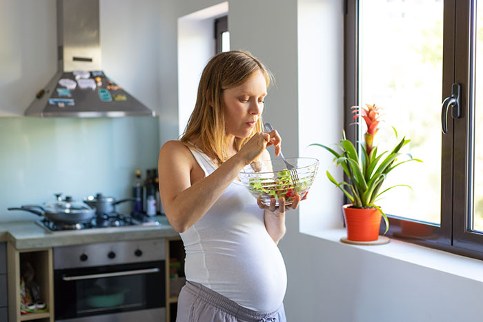 “Why Did She Need To Make My Life So Hard”: Man Snaps At Bleeding Pregnant Wife