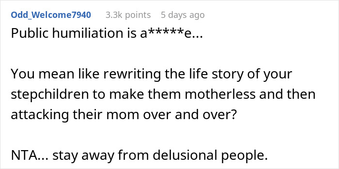 Teen Finds Stepmom’s Fake Sob Story About Difficult Stepkids Online, Exposes Her With Receipts