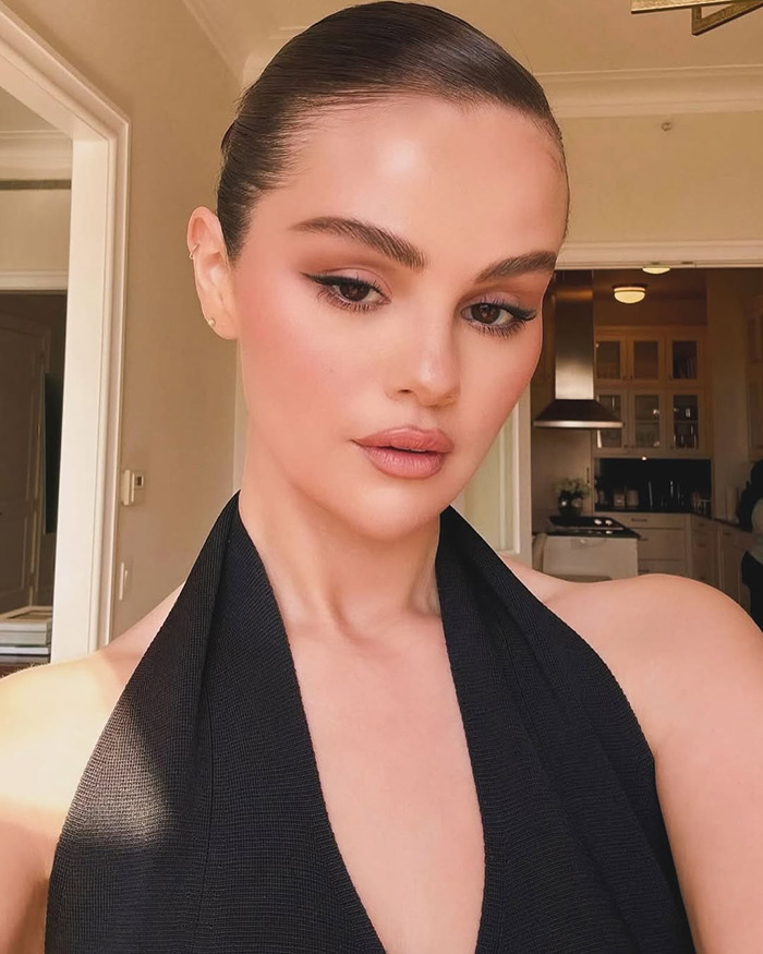 &#8220;Get Over It Girl&#8221;: Hailey Bieber Just Reopened The Selena Gomez Feud With New Shady Diss