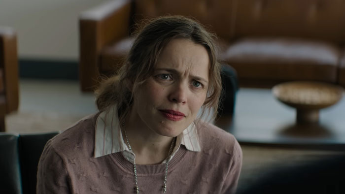 “Still Looks Beautiful”: Rachel McAdams Makes Fans Feel Refreshed With Natural Look