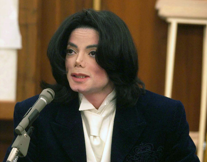 Michael Jackson&#8217;s Daughter Paris Contacts Father&#8217;s Alleged Victims For The First Time