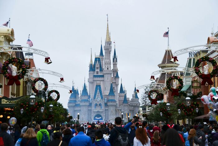 Disney Superfan Announced She Was Pregnant Months Before Ending Her Life At Theme Park Resort