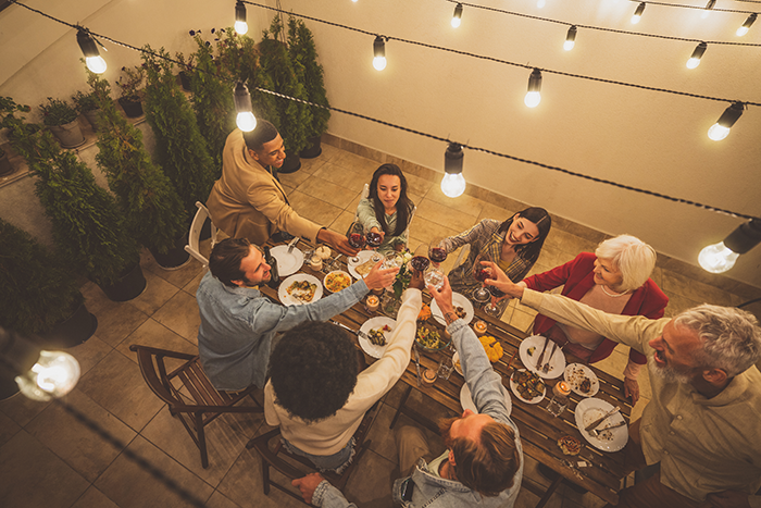 Arrogant Professor Makes People Miserable At Parties, Host&#8217;s Hubby Wonders About Confronting Him