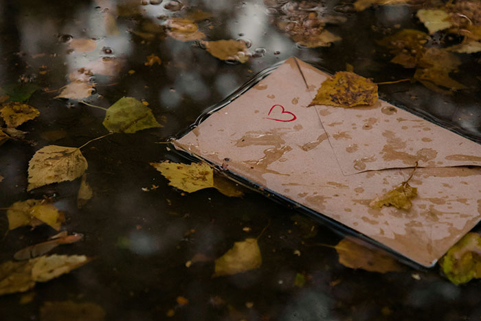 39 Horrifying Stories People Shared Because It’s Finally That Time Of Year Again