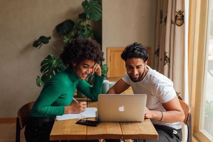 67 People Confess The Secret They Can Share Anonymously Online But Refuse To Tell Their Partner