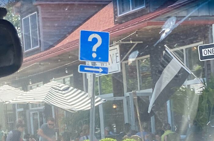 &#8220;Ignore GPS&#8221;: 69 Road Signs So Confusing People Didn&#8217;t Know What They Were Supposed To Do