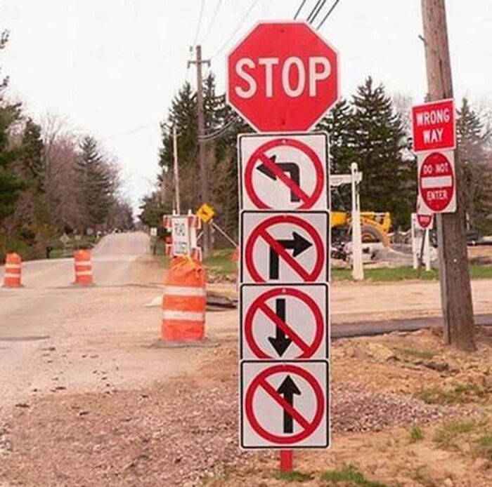 &#8220;Ignore GPS&#8221;: 69 Road Signs So Confusing People Didn&#8217;t Know What They Were Supposed To Do