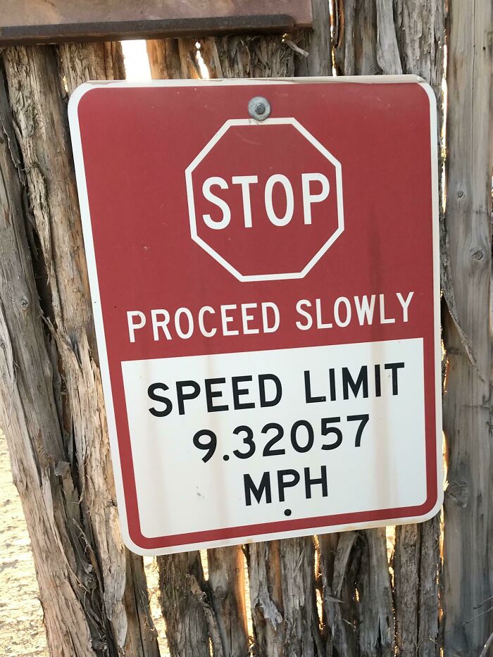 &#8220;Ignore GPS&#8221;: 69 Road Signs So Confusing People Didn&#8217;t Know What They Were Supposed To Do