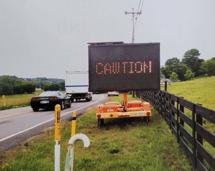 &#8220;Ignore GPS&#8221;: 69 Road Signs So Confusing People Didn&#8217;t Know What They Were Supposed To Do