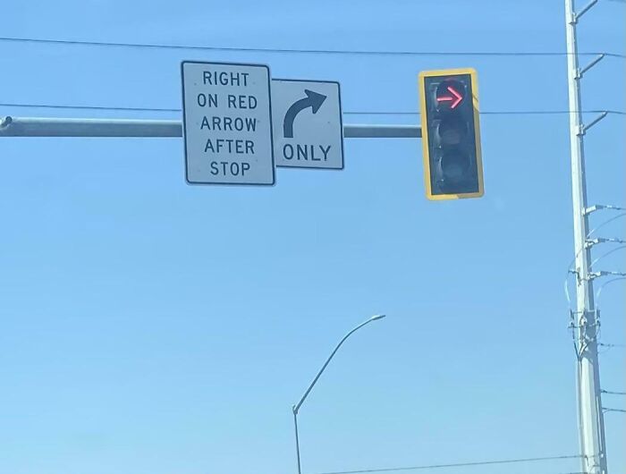 &#8220;Ignore GPS&#8221;: 69 Road Signs So Confusing People Didn&#8217;t Know What They Were Supposed To Do