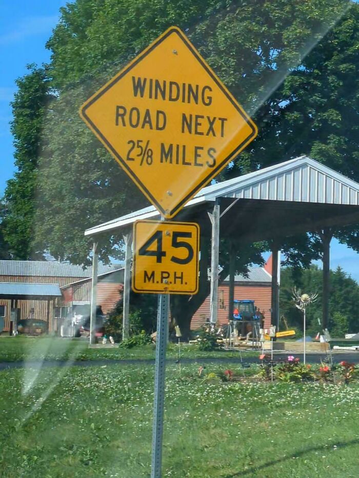 &#8220;Ignore GPS&#8221;: 69 Road Signs So Confusing People Didn&#8217;t Know What They Were Supposed To Do