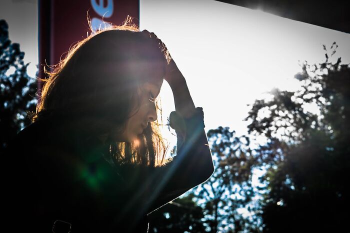 64 Heartbreaking Things Committed By Close Friends That Broke People’s Trust Forever