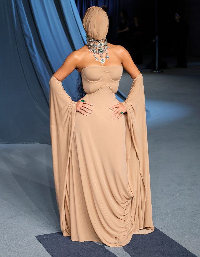 &#8220;Someone Got More Plastic Surgery&#8221;: Kim Kardashian&#8217;s Horrifying Mask Goes Viral And Cracks The Internet