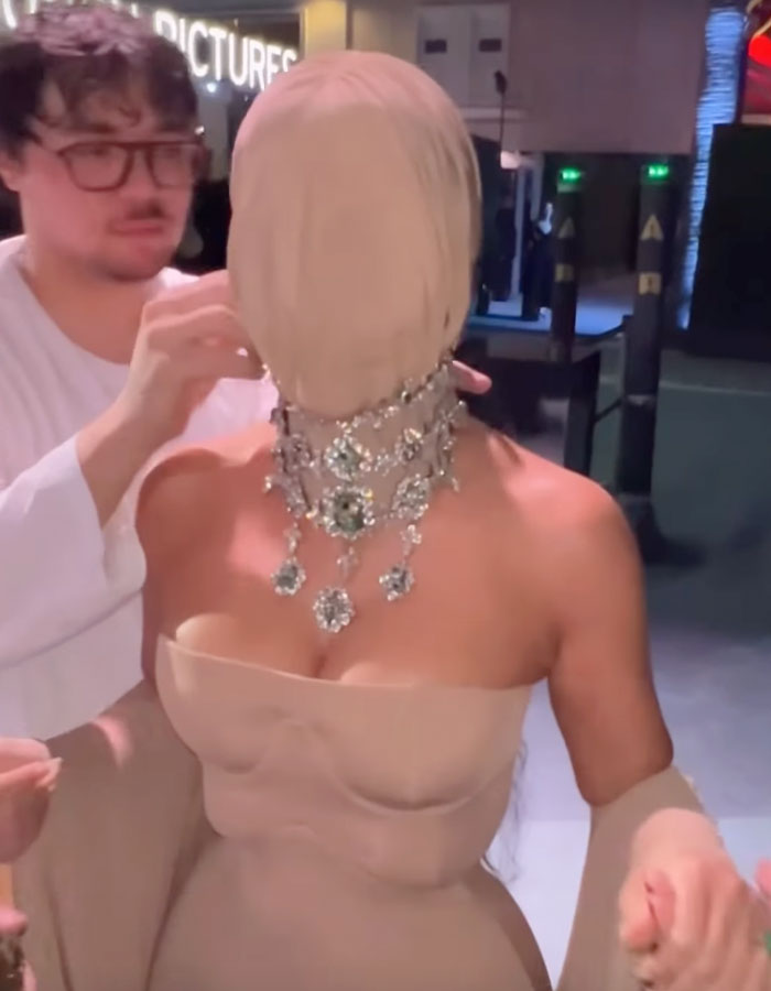 &#8220;Someone Got More Plastic Surgery&#8221;: Kim Kardashian&#8217;s Horrifying Mask Goes Viral And Cracks The Internet