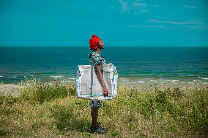25 Stunning Winners Of AAP Magazine’s 51st Photography Contest: “Colors”