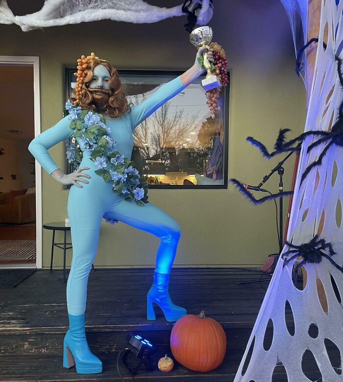 89 Genius Halloween Costumes That Instantly Made People The Talk Of The Party (New Pics)