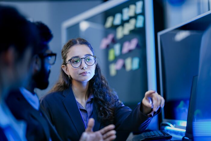 71 People Who Lost Their Jobs To AI Share What Happened