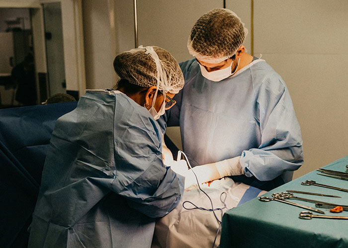 55 Times Medical Examinations Uncovered Disturbing Truths About A Person&#8217;s Death