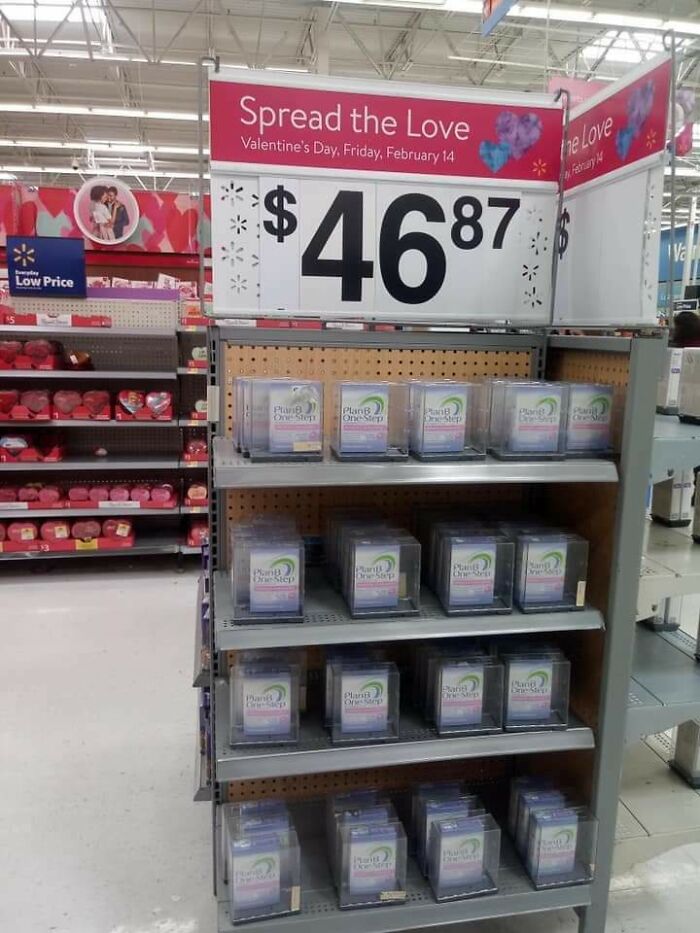 135 Of The Wildest “People Of Walmart” Pics To Prove That It&#8217;s A Place Like Nowhere Else (New Pics)