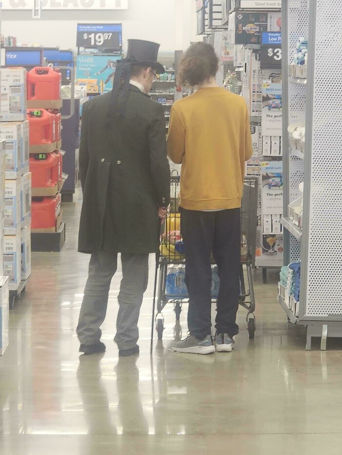135 Of The Wildest “People Of Walmart” Pics To Prove That It&#8217;s A Place Like Nowhere Else (New Pics)