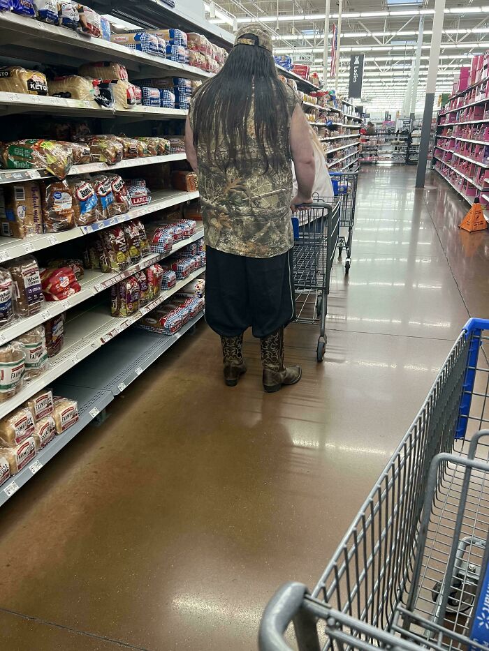 135 Of The Wildest “People Of Walmart” Pics To Prove That It&#8217;s A Place Like Nowhere Else (New Pics)