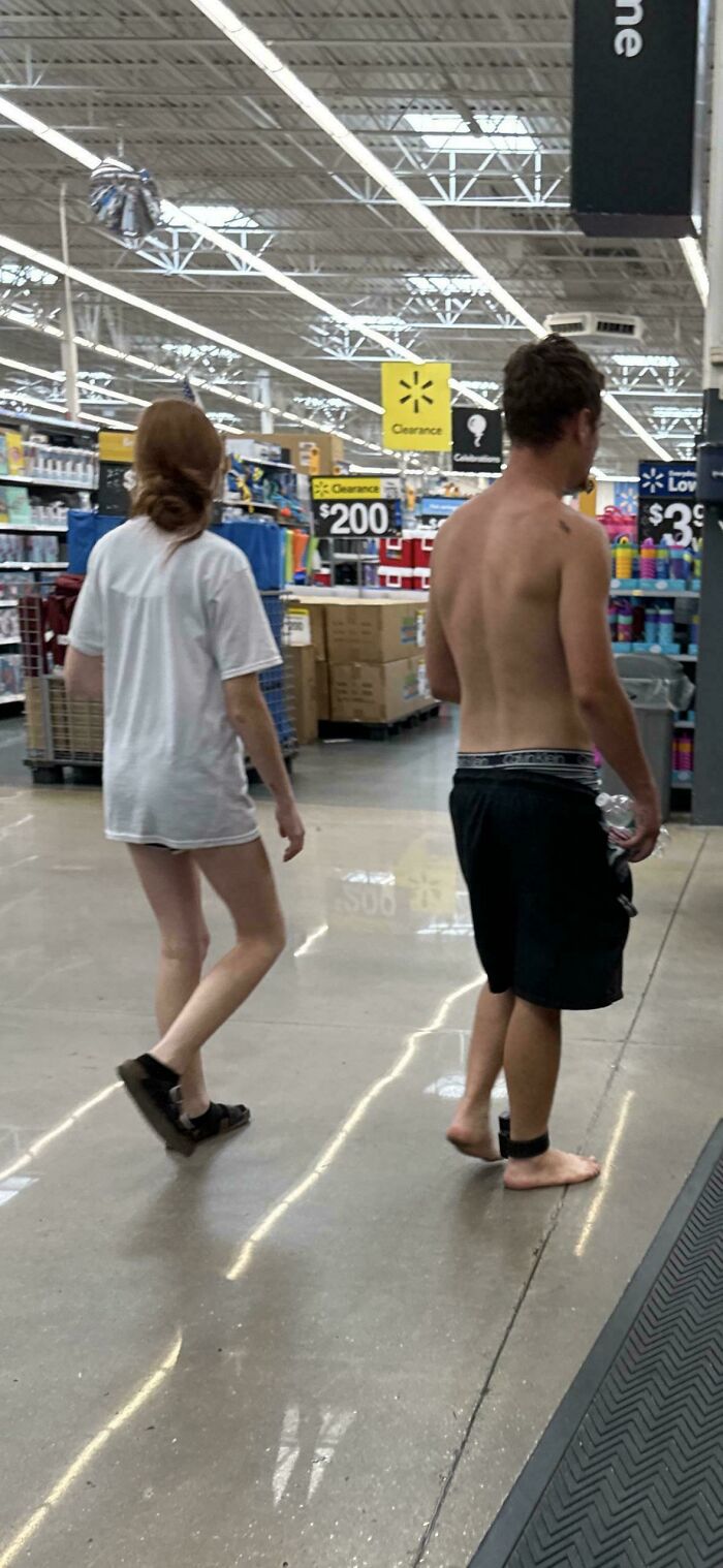135 Of The Wildest “People Of Walmart” Pics To Prove That It&#8217;s A Place Like Nowhere Else (New Pics)