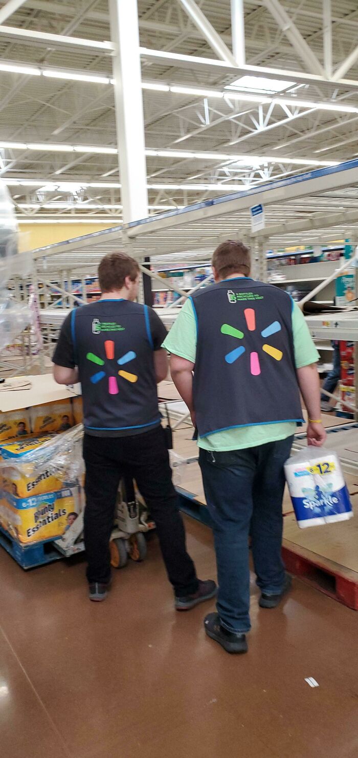 135 Of The Wildest “People Of Walmart” Pics To Prove That It&#8217;s A Place Like Nowhere Else (New Pics)