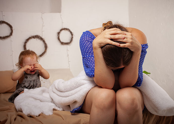 Woman Doesn&#8217;t Get Support With Two Kids Even After Surgery, Breaks Down