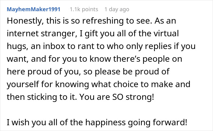 Man Announces To Everyone Except His GF Of 7 Years That They Broke Up