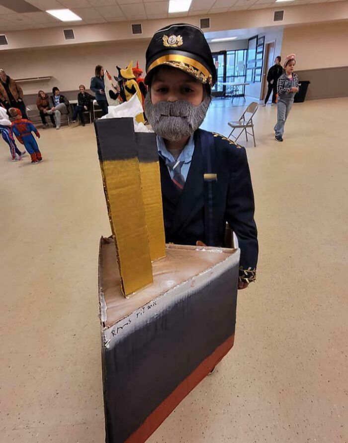 98 Amazing Kids&#8217; Halloween Costume Ideas That Worked Like Magic (New Pics)