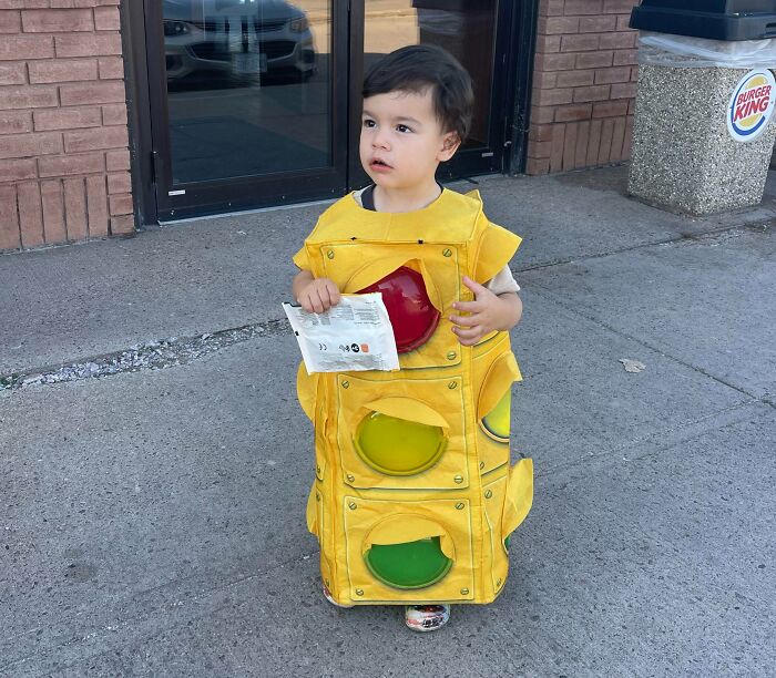 98 Amazing Kids&#8217; Halloween Costume Ideas That Worked Like Magic (New Pics)