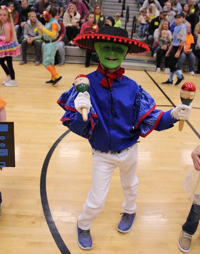 98 Amazing Kids&#8217; Halloween Costume Ideas That Worked Like Magic (New Pics)