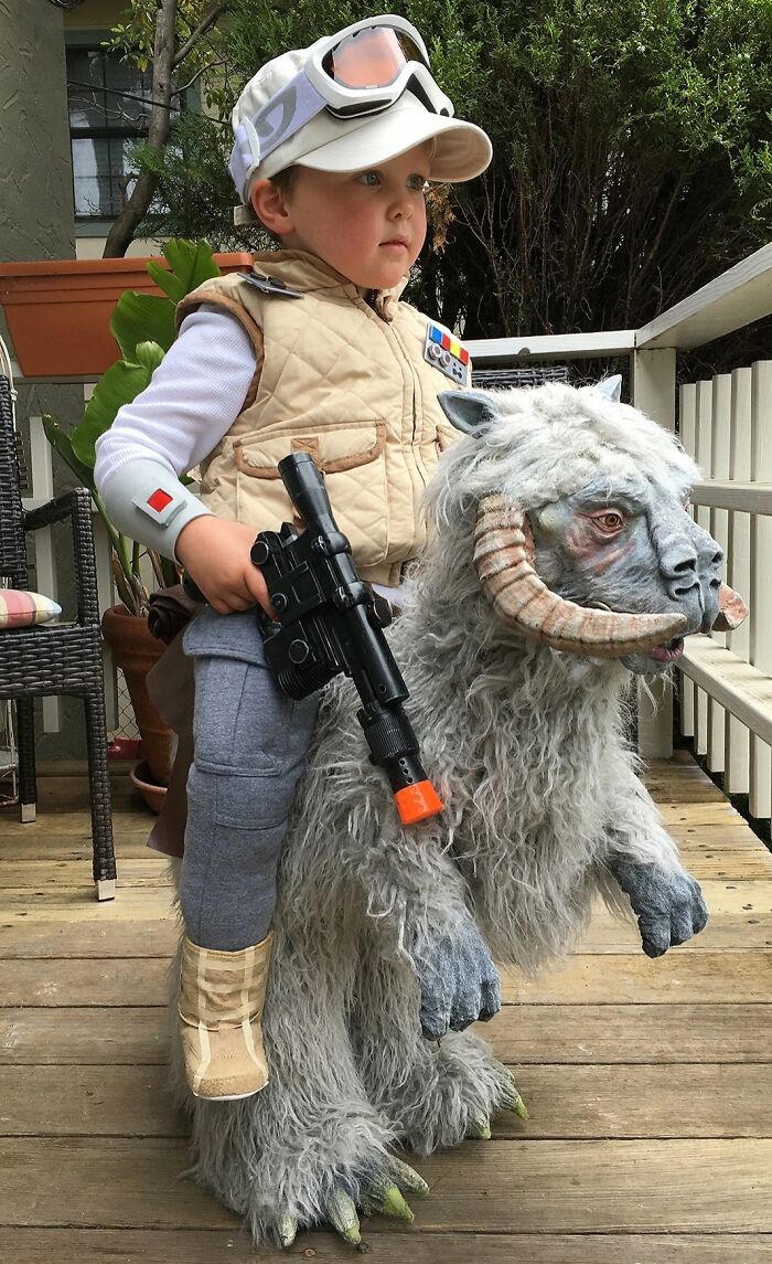 98 Amazing Kids&#8217; Halloween Costume Ideas That Worked Like Magic (New Pics)