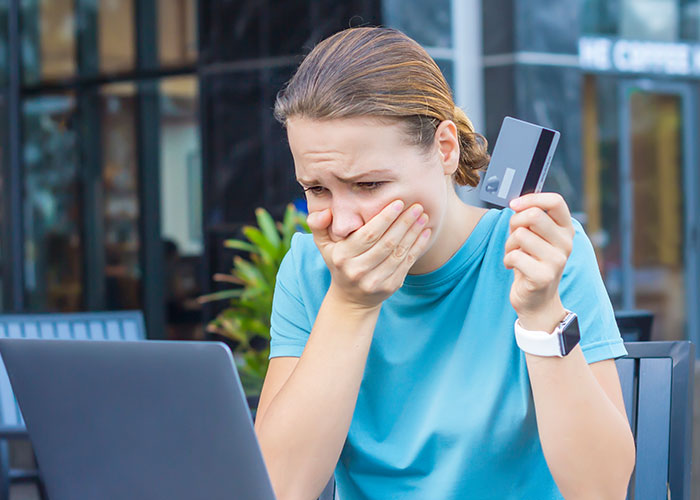 How To Ruin Your Entire Life: 40 Real And Sobering Stories From People Online
