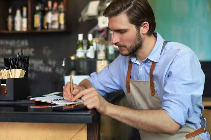 37 Tales Of Customers Who Couldn&#8217;t (Or Wouldn&#8217;t) Pay, As Told By Restaurant Staff