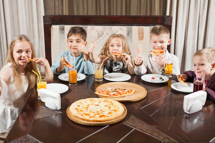 37 Tales Of Customers Who Couldn&#8217;t (Or Wouldn&#8217;t) Pay, As Told By Restaurant Staff