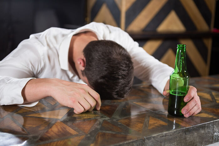 37 Tales Of Customers Who Couldn&#8217;t (Or Wouldn&#8217;t) Pay, As Told By Restaurant Staff