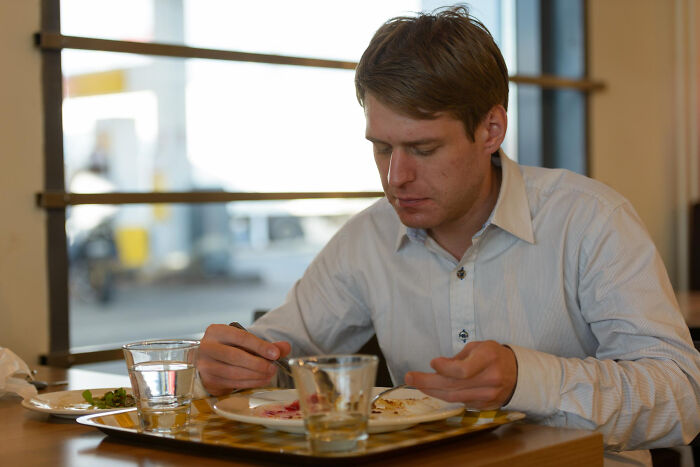 37 Tales Of Customers Who Couldn&#8217;t (Or Wouldn&#8217;t) Pay, As Told By Restaurant Staff