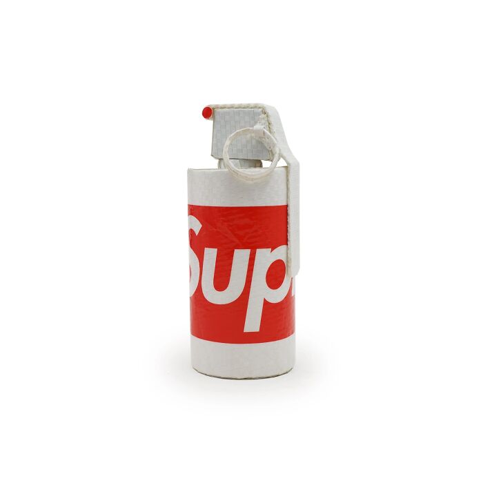 Artist Uses Trash To Show The Irony Behind Modern Consumer Culture (24 Pics)