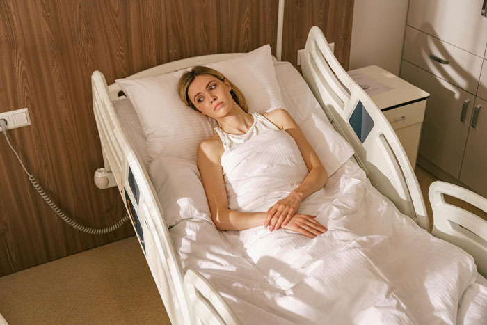 &#8220;AITA For Extending My Vacation With My Family And Missing My GF&#8217;s Surgery?&#8221;