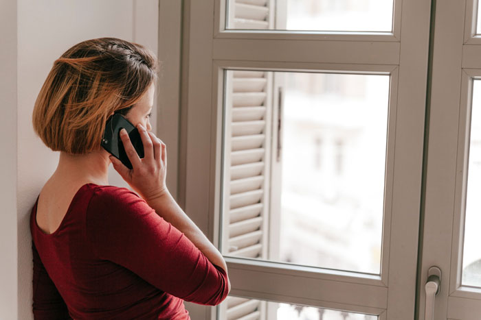 Person Recovering From Surgery Stupefied After Nasty Neighbor Says She’s Reporting Them For Fraud