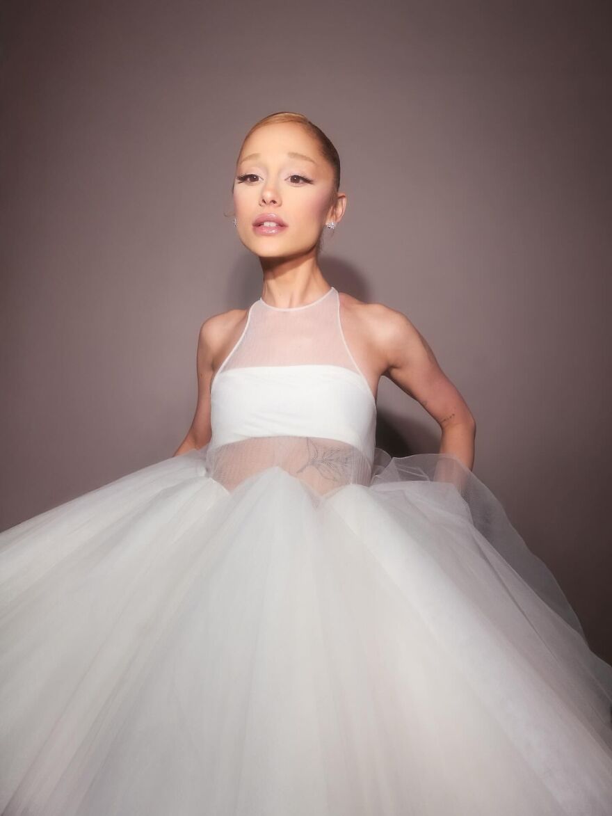 Ariana Grande “Before And After”: Every Phase, Every Viral Photo Explained