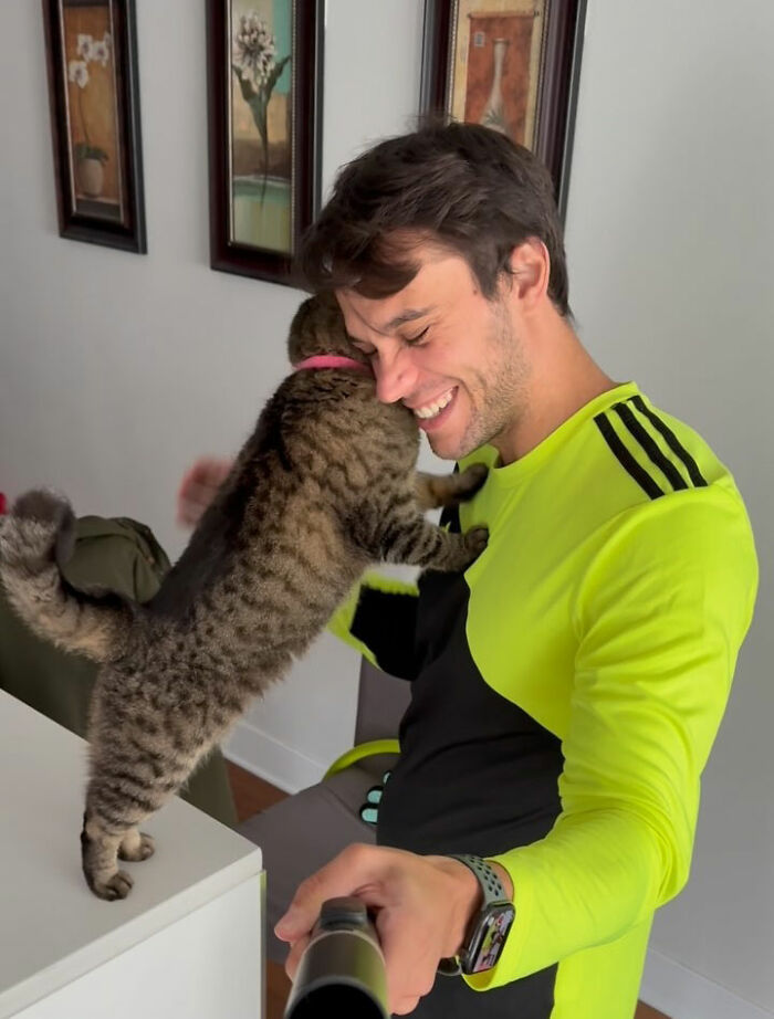 This Talented Cat Was Returned To The Shelter Twice, And Now She’s Living Her Best Life