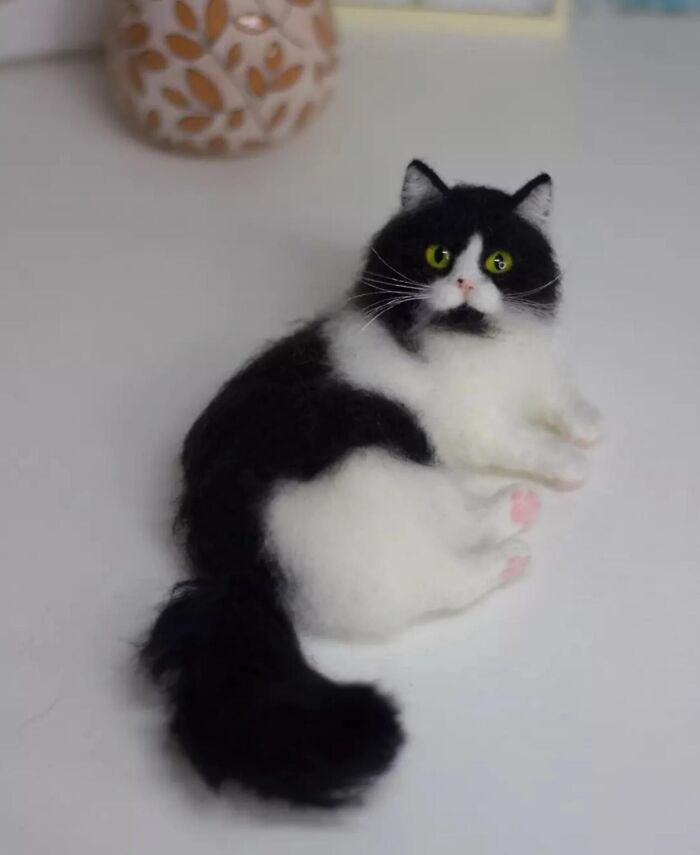 40 Wool Felt Pets So Realistic You Might Want To Do A Double Take