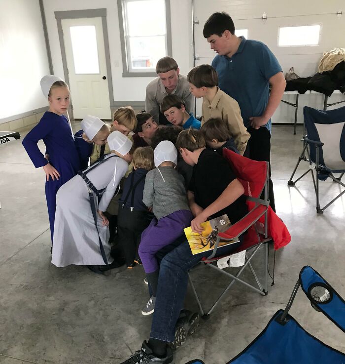 73 Times Families Took These Photos Only To End Up Being Laughed Or Cringed At Online Forever